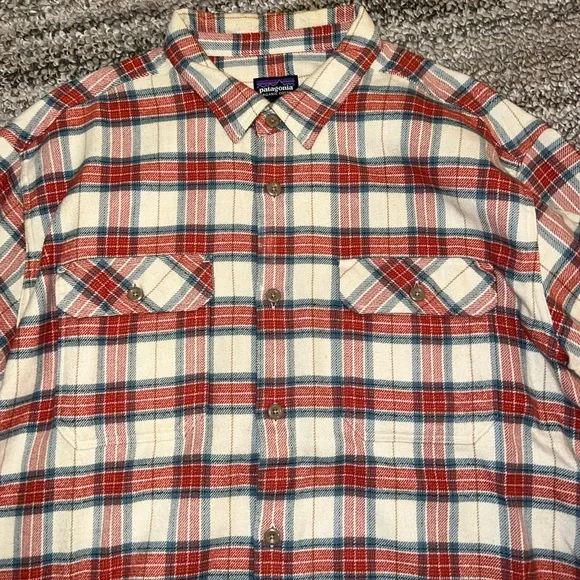 Patagonia Men’s Fjord Flannel - Picture 3 of 5